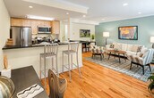 Foto principal - 129 Independence Dr
