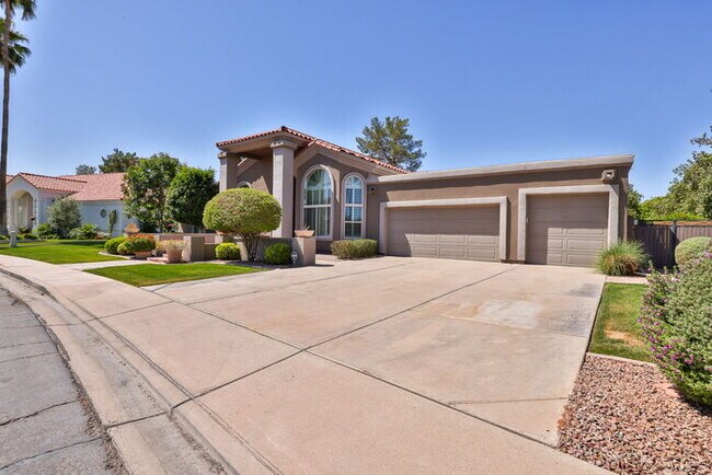 Foto del edificio - 1307 E Treasure Cove Dr