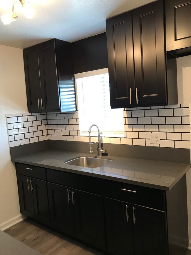 Interior Photo - Villa Platinum Apartments