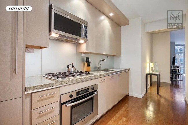 Foto del edificio - 1600 Broadway