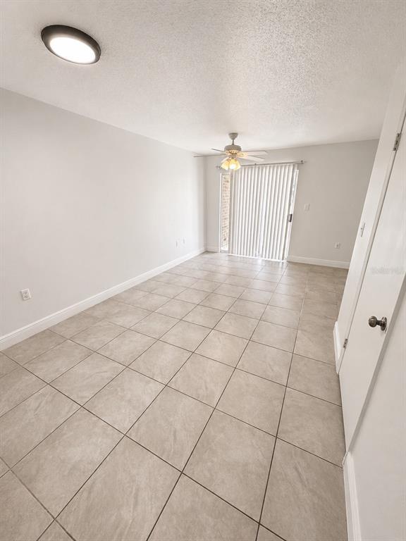 Building Photo - 1181 Bentley Rd