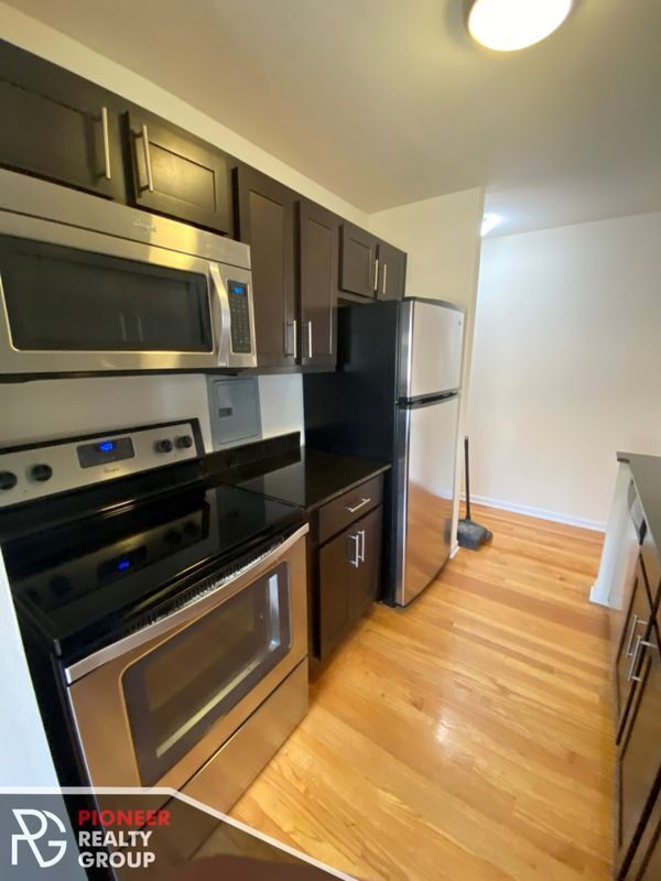 Foto del edificio - 6725 N Sheridan Rd