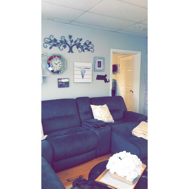 Foto del edificio - 879 Beacon St