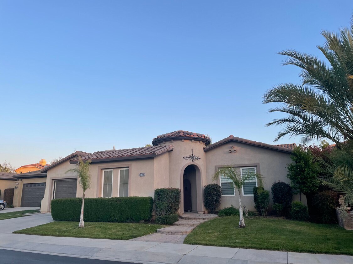 Foto principal - 36159 Blue Hill Dr