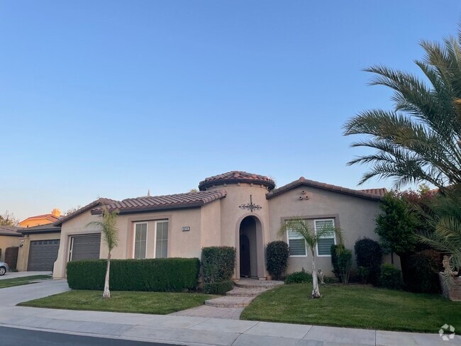 Building Photo - 36159 Blue Hill Dr