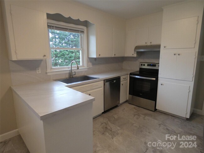 Foto del edificio - 204 Lindsey St