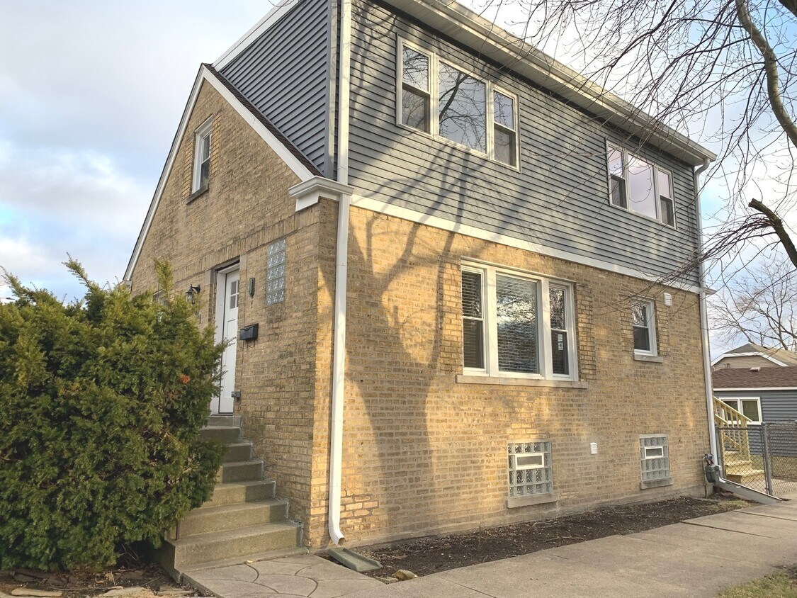 Primary Photo - 6941 W Talcott Ave