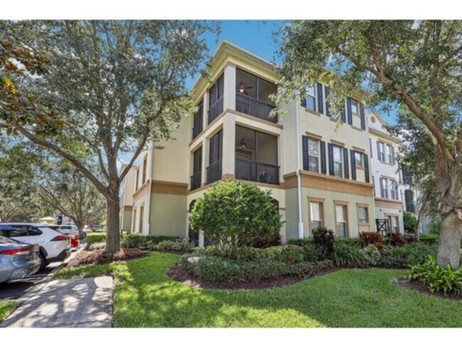 Building Photo - 2 bed 2 bath condo at LAKESIDE WINDERMERE