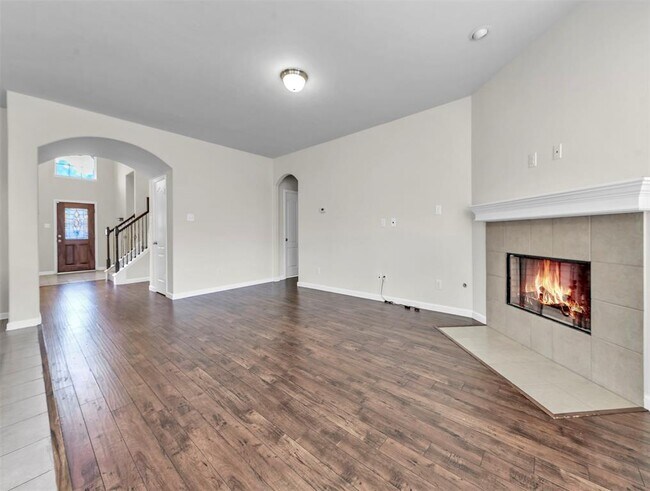 Building Photo - 12014 Rockridge Falls Dr