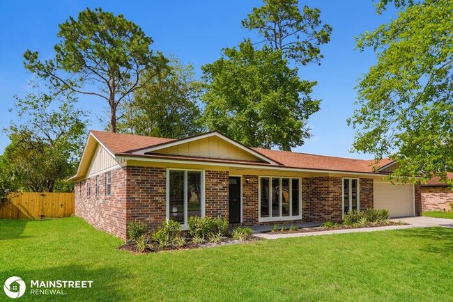 Building Photo - 1684 BRIARWOOD LN, ORANGE PARK, FL 32073
