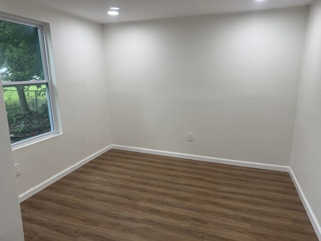 Foto del edificio - 2604 W Blount St