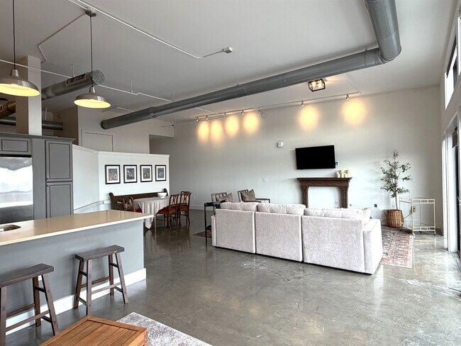 Building Photo - 505 Tennessee St