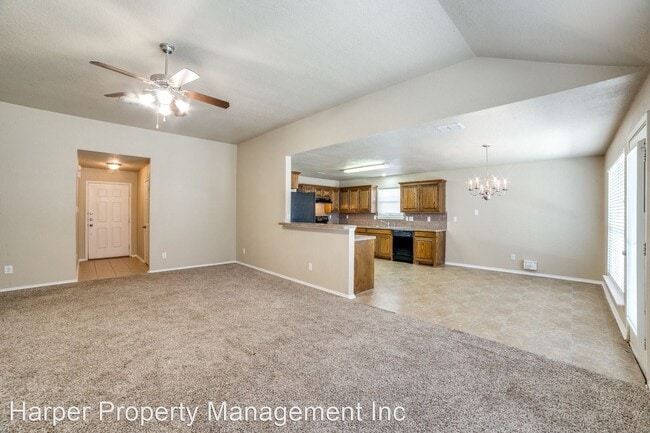 Building Photo - 4 br, 2 bath House - 3915 Impatiens View