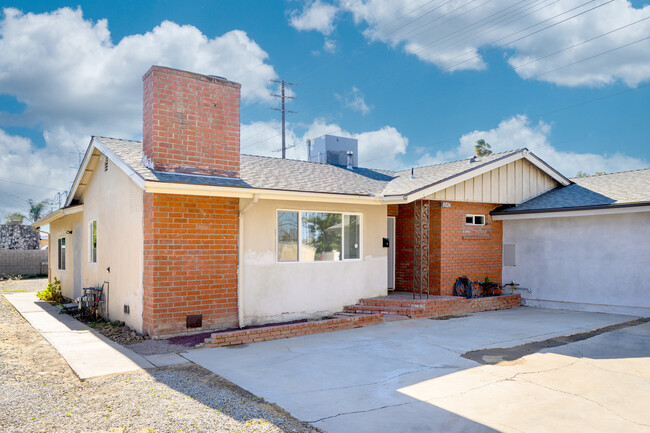 Building Photo - 18824 Arminta St