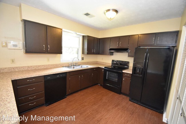 Foto del edificio - 3 br, 1 bath House - 601 Elk Lake Drive