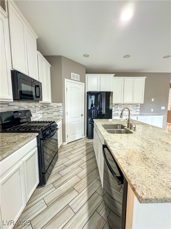 Building Photo - 12233 Loggeta Way