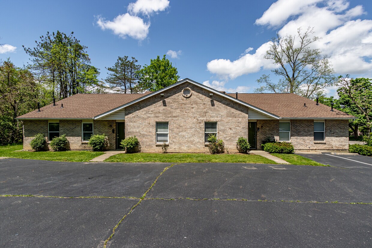 Primary Photo - 308 N College Ave