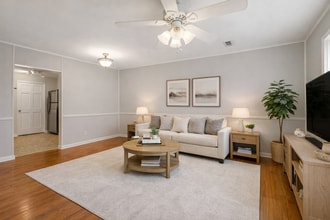 Building Photo - 409 Betsy Rd