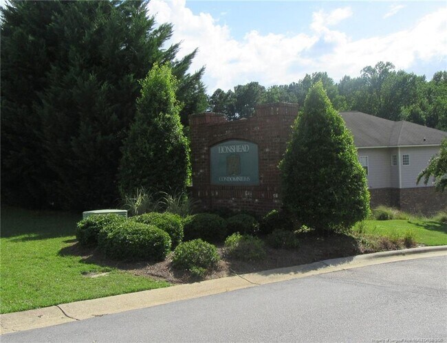 Building Photo - 522 Lionshead Rd