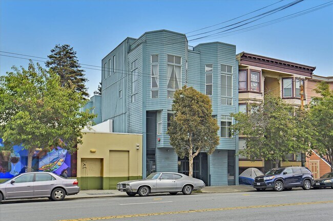 Building Photo - 1269 S Van Ness Ave