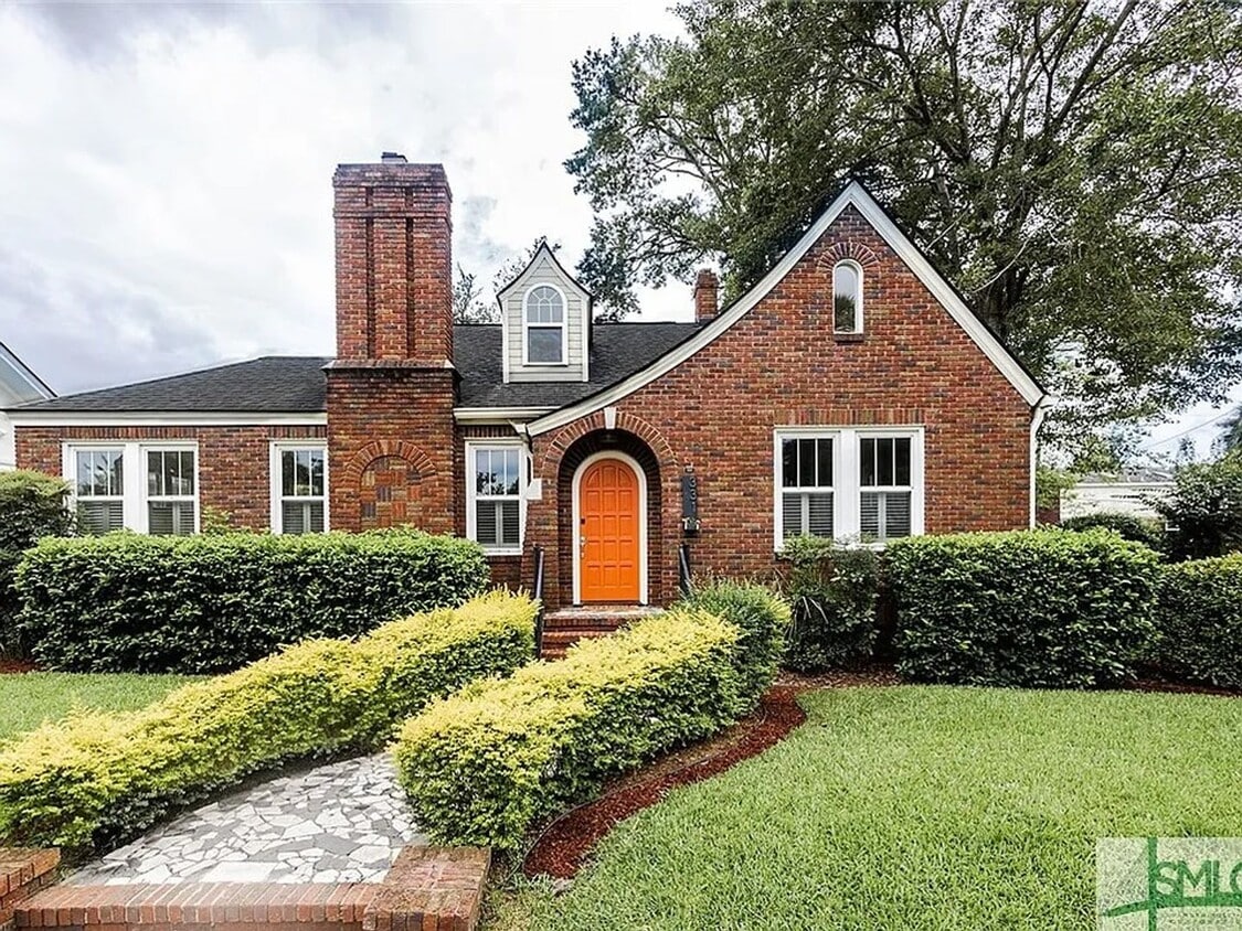 Primary Photo - Historic Charm Meets Modern Elegance in Sa...