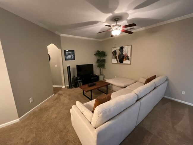 Building Photo - Welcome to Carolina Forest!