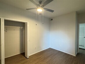 Building Photo - 6602 Harbor Town Dr