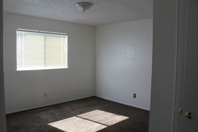 Foto del edificio - 2588 Gillimer Dr