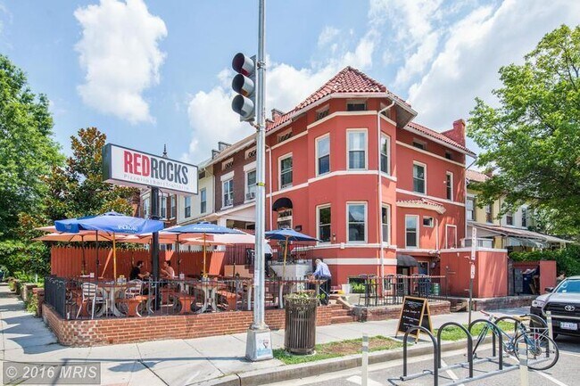 Building Photo - 3538 13th St NW