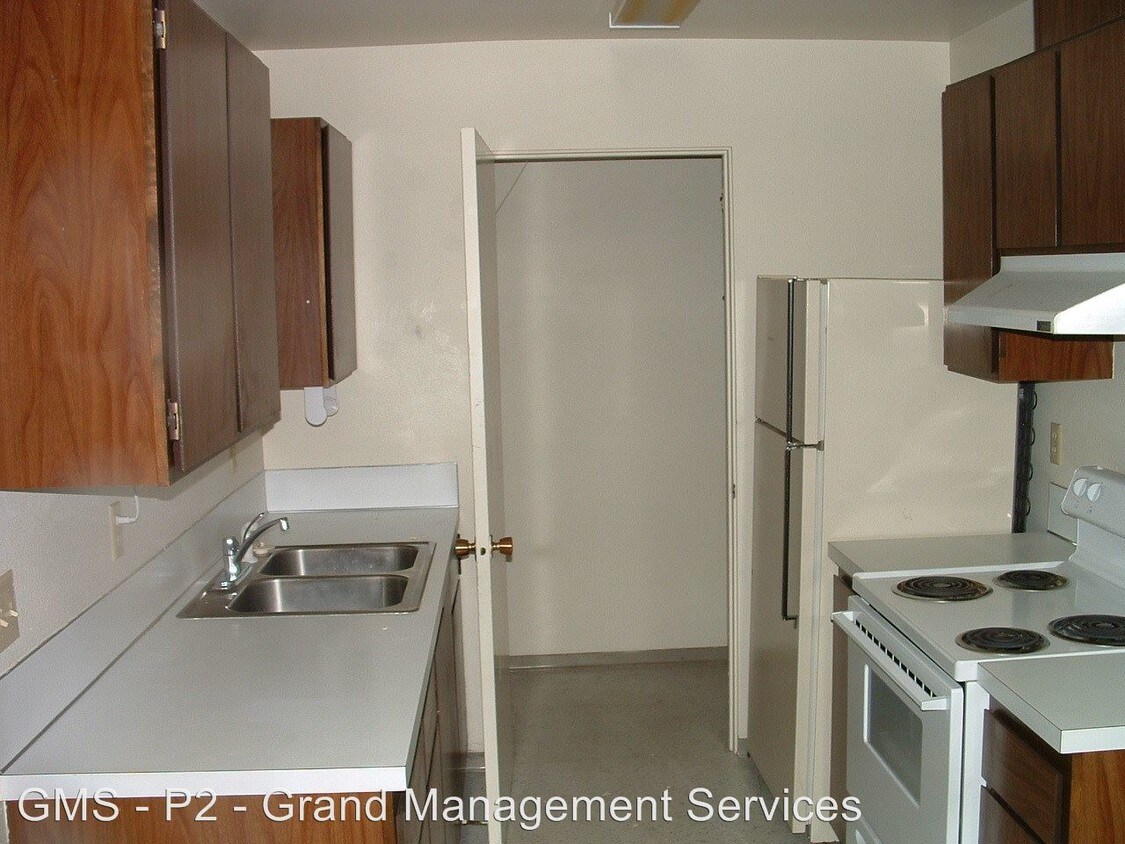 Building Photo - 88059 5th St