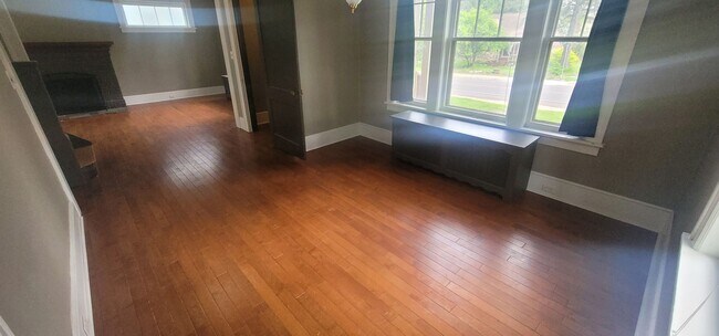 Foto del edificio - Duluth, MN - 4 bed - 2 bath - Single Famil...