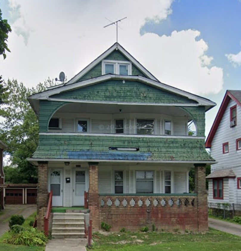 Foto principal - 3526 E 151st St