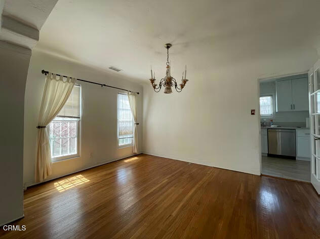 Foto del edificio - 9026 W 25th St