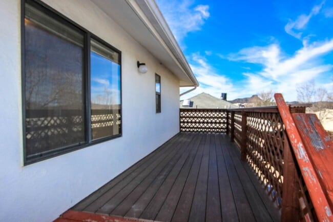 Building Photo - 351 S Marina St