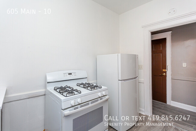 Building Photo - Charming One Bedroom Apartment - Apply Today!