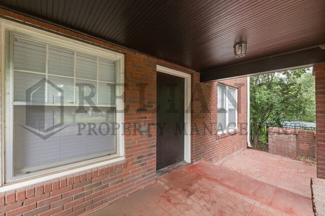 Building Photo - 101 N Belmont Pl