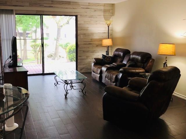 Building Photo - 103 Lakeview Terrace