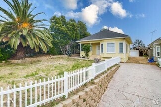 Building Photo - 6729 Wunderlin Ave