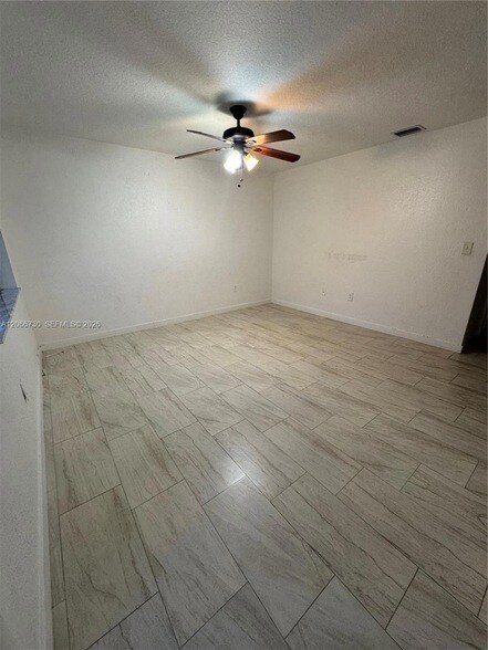 Foto del edificio - 2124-2126 Thomas Street Unit 2126