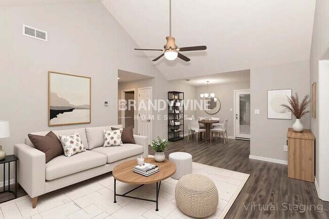 Building Photo - 86 Hale Haven Dr