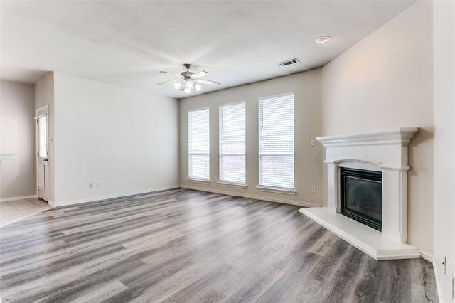 Foto del edificio - 2605 Silver Hill Dr