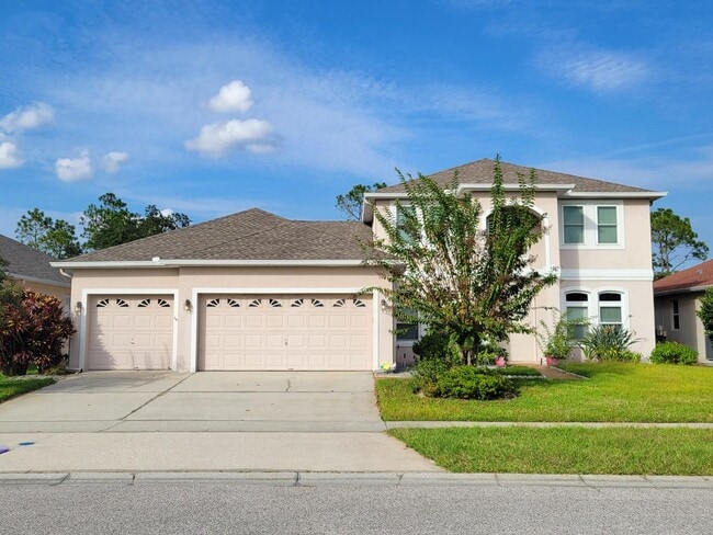 Building Photo - Exceptional 5 Bed/3 Bath Pool Home with Wh...