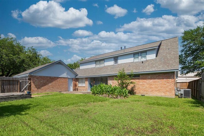 Foto del edificio - 206 Houghton Rd