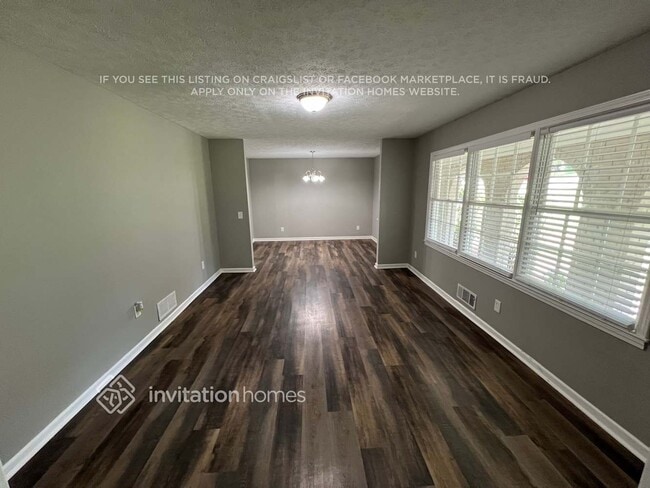 Foto del edificio - 2907 Barcelona Way