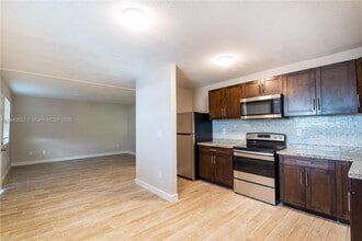 Building Photo - 601 S Flagler Ave