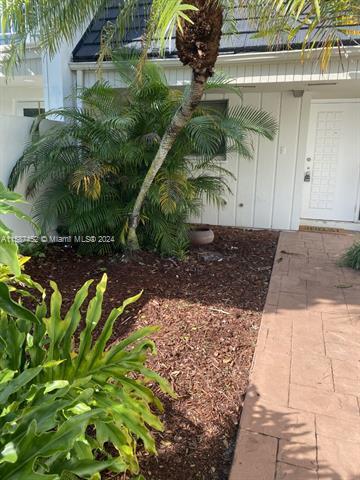 Building Photo - 8110 SW 82nd Ct