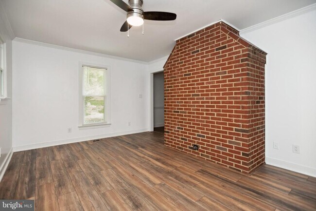 Foto del edificio - 11511 Wilderness Park Dr
