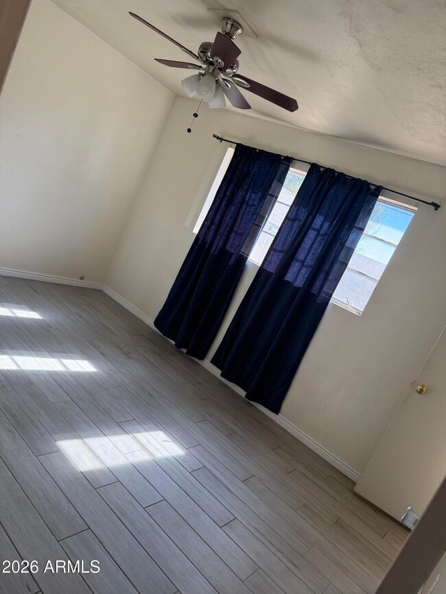 Building Photo - 6943 E Latham St