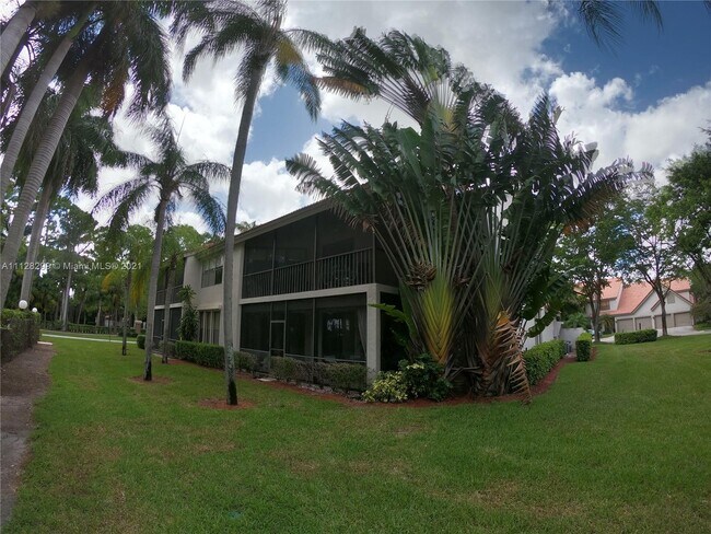 Foto del edificio - 5800 Coach House Cir