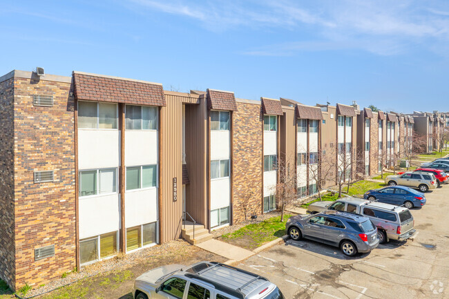 Building Photo - Ridgeview Apartments